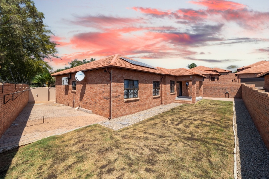 3 Bedroom Property for Sale in North Riding Gauteng