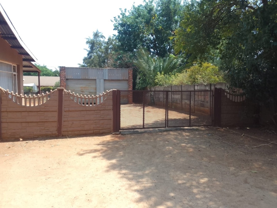 3 Bedroom Property for Sale in Rensburg Gauteng