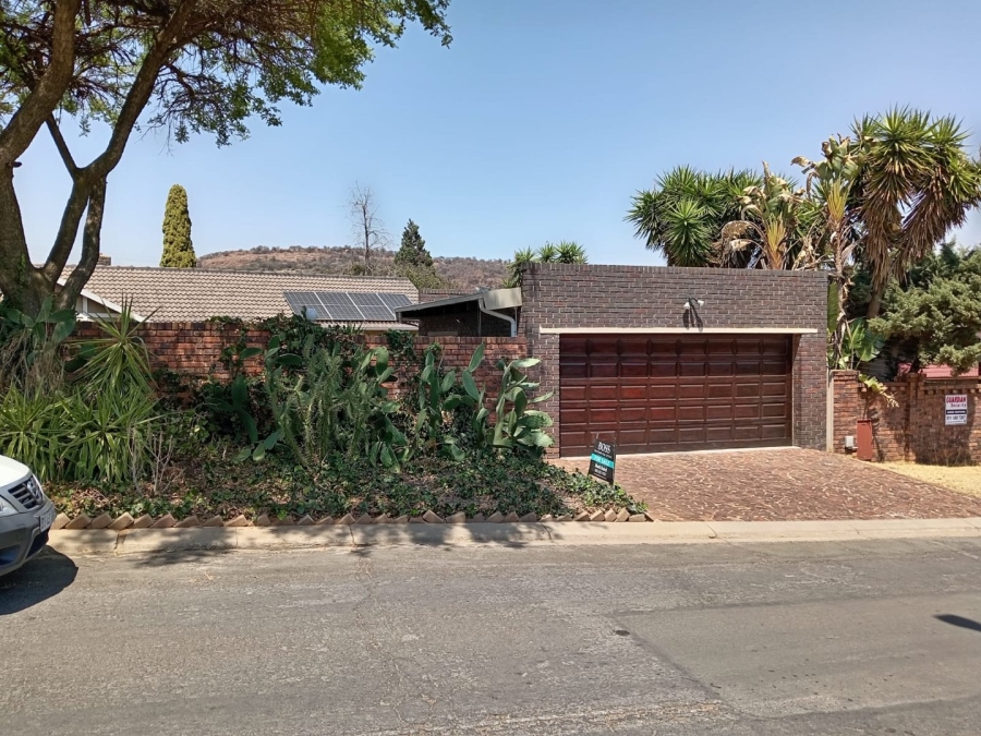 4 Bedroom Property for Sale in Suideroord Gauteng