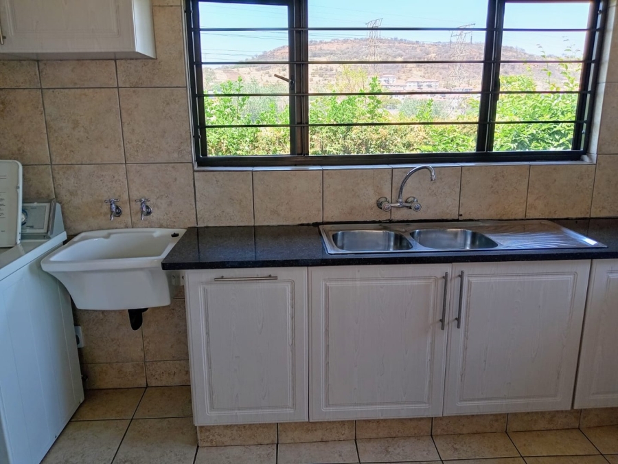 4 Bedroom Property for Sale in Suideroord Gauteng