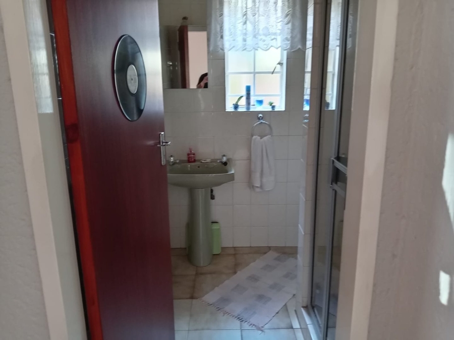 4 Bedroom Property for Sale in Suideroord Gauteng