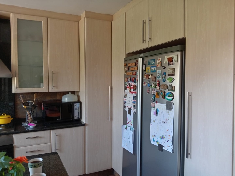 4 Bedroom Property for Sale in Suideroord Gauteng