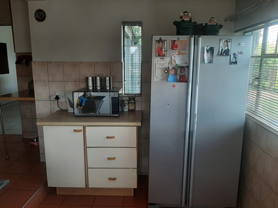 To Let 3 Bedroom Property for Rent in Brackendowns Gauteng