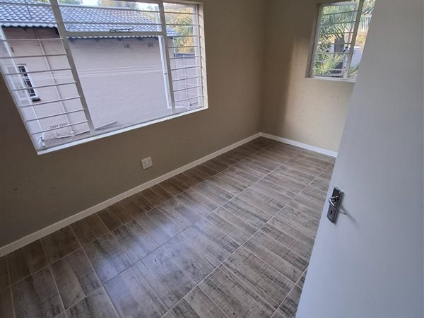 To Let 2 Bedroom Property for Rent in Ferndale Gauteng