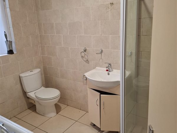 To Let 2 Bedroom Property for Rent in Ferndale Gauteng