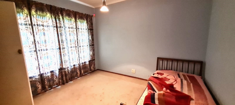 To Let 3 Bedroom Property for Rent in Crowthorne AH Gauteng