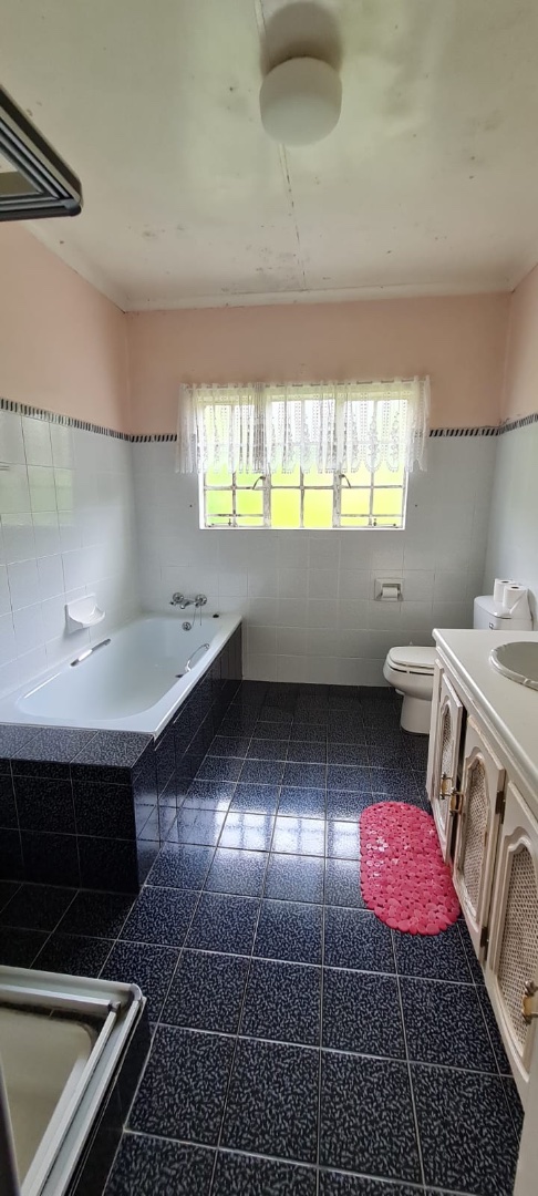 To Let 3 Bedroom Property for Rent in Crowthorne AH Gauteng