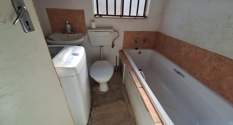 2 Bedroom Property for Sale in Mahube Valley Gauteng