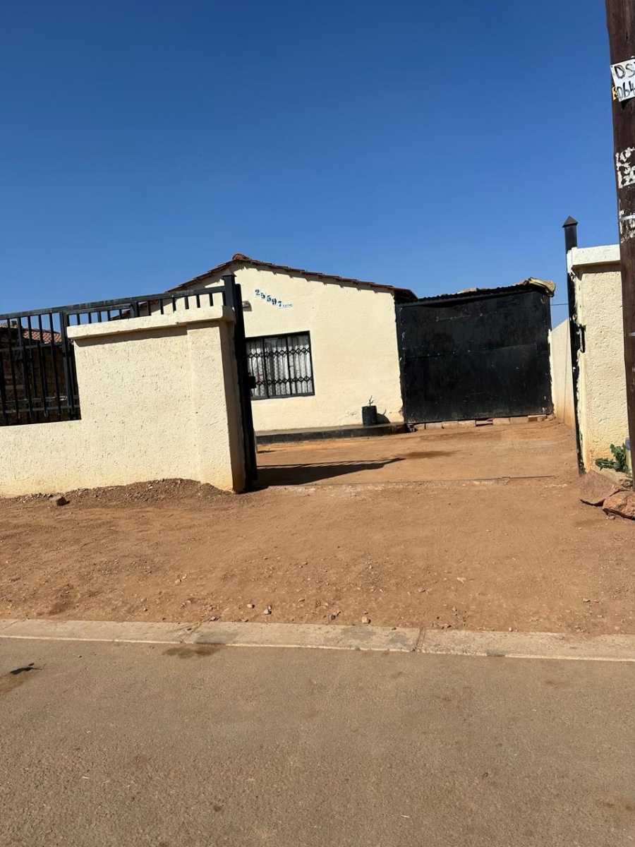 2 Bedroom Property for Sale in Esselenpark Gauteng