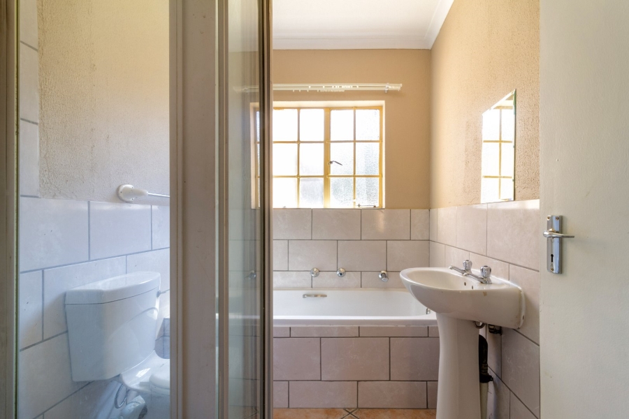 2 Bedroom Property for Sale in Northgate Gauteng