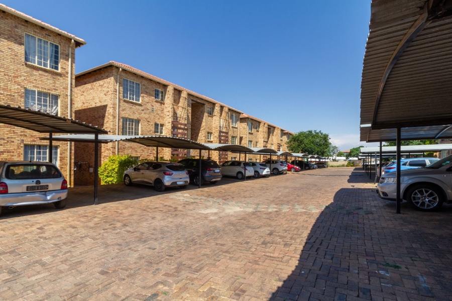 2 Bedroom Property for Sale in Northgate Gauteng