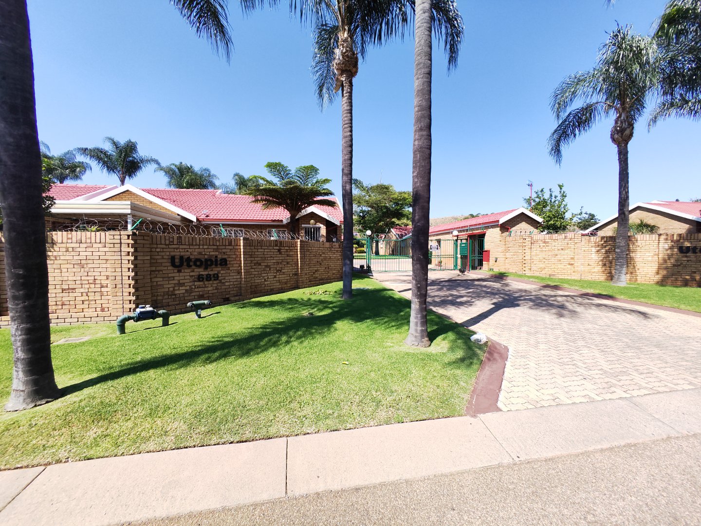 3 Bedroom Property for Sale in Florauna Gauteng