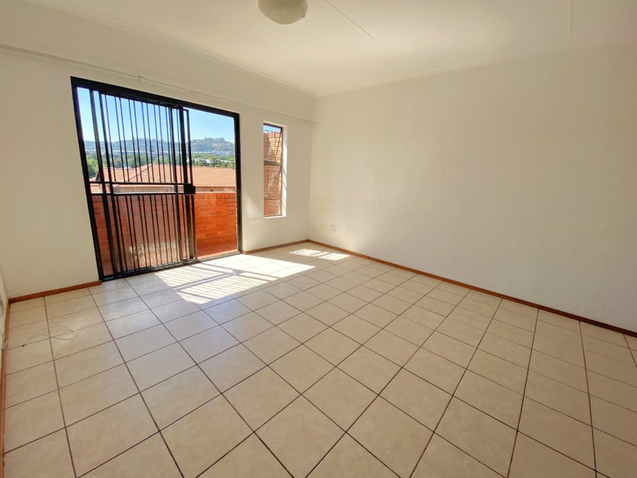 2 Bedroom Property for Sale in Weltevreden Park Gauteng