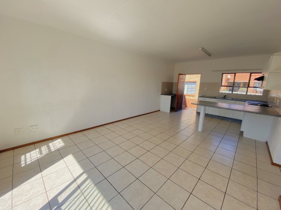 2 Bedroom Property for Sale in Weltevreden Park Gauteng