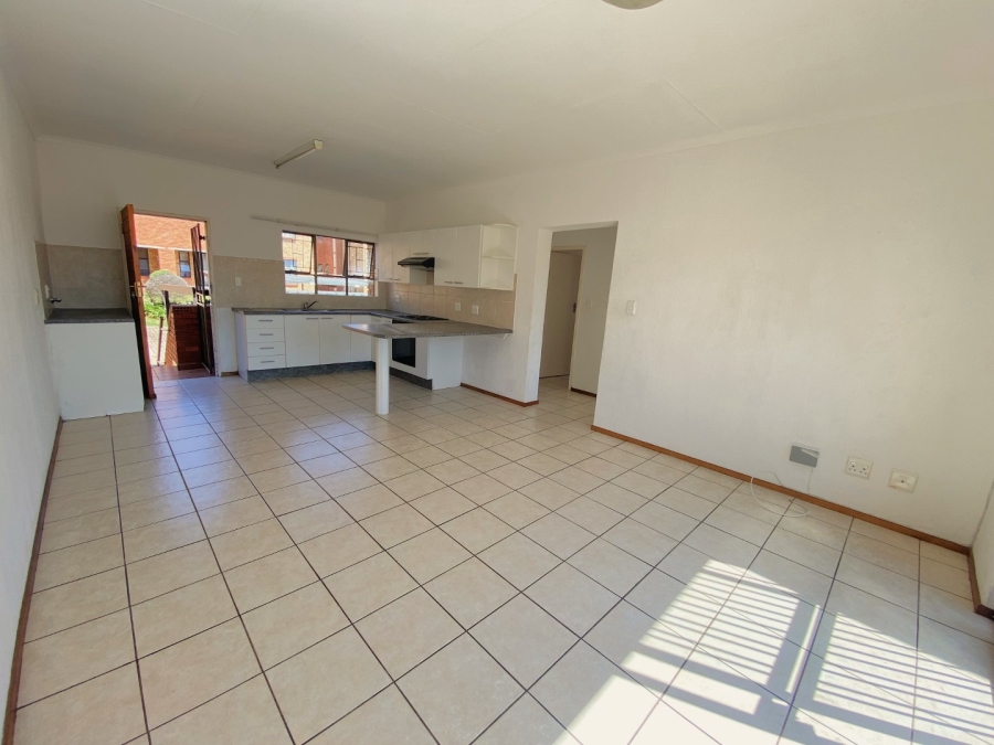 2 Bedroom Property for Sale in Weltevreden Park Gauteng