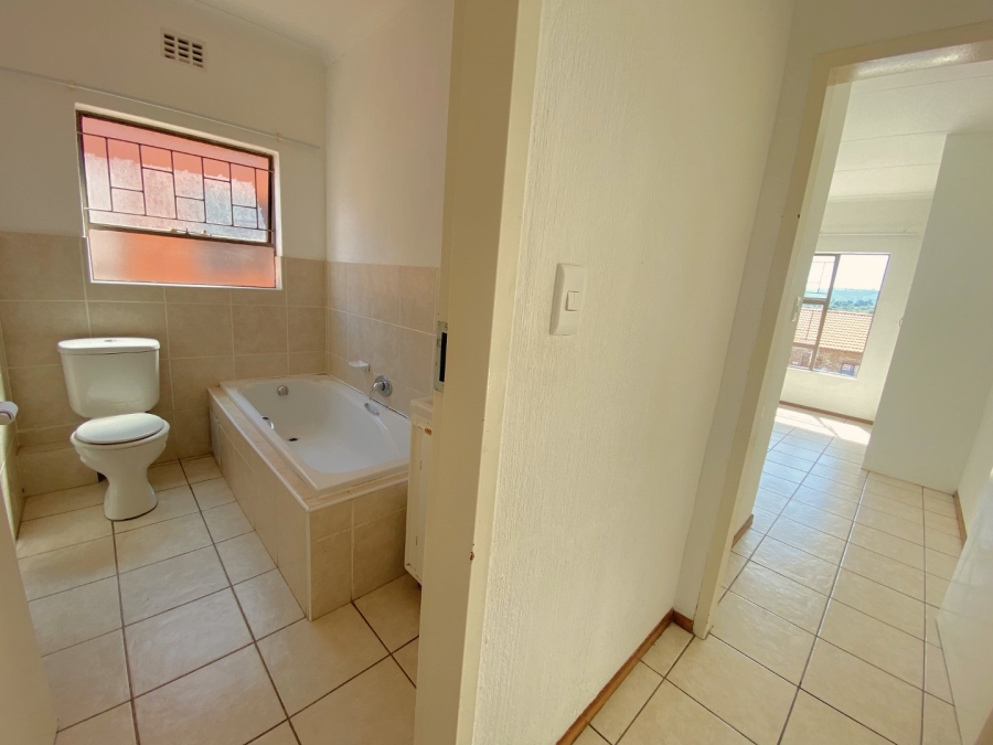 2 Bedroom Property for Sale in Weltevreden Park Gauteng