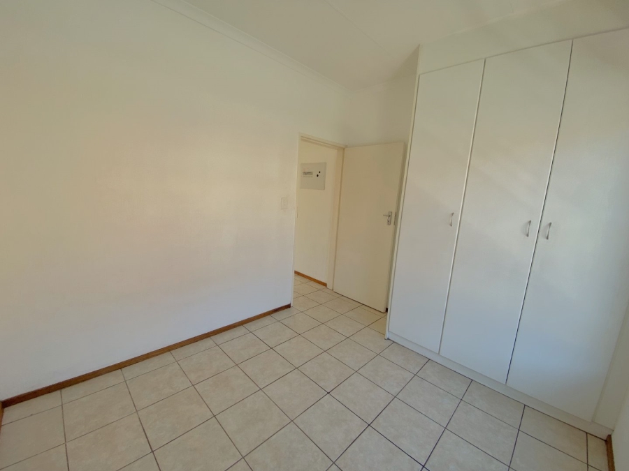 2 Bedroom Property for Sale in Weltevreden Park Gauteng