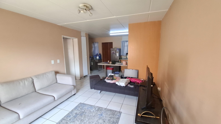 1 Bedroom Property for Sale in Ormonde Gauteng