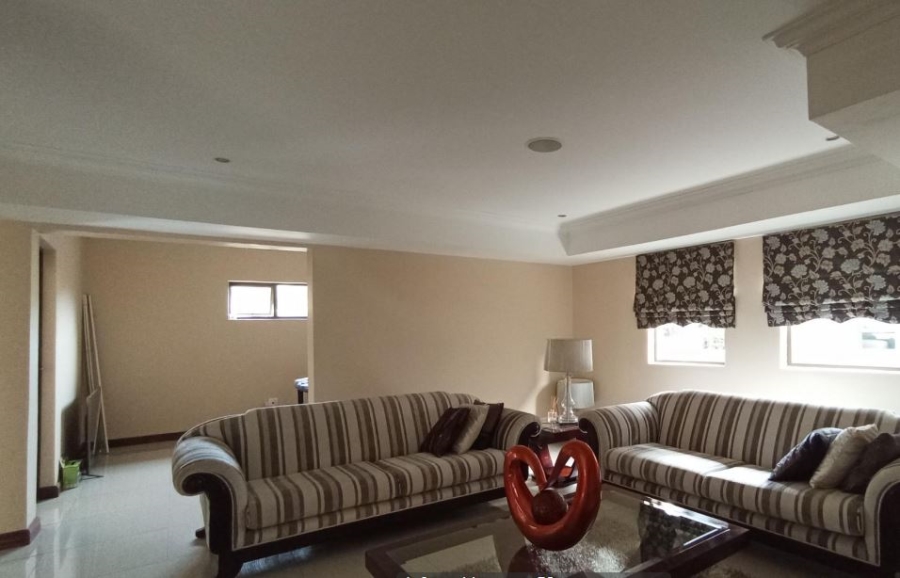 4 Bedroom Property for Sale in Blue Valley Golf Estate Gauteng