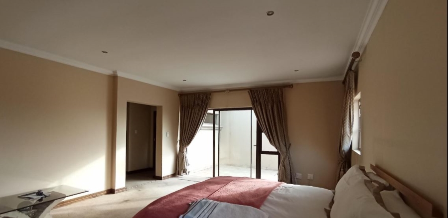 4 Bedroom Property for Sale in Blue Valley Golf Estate Gauteng