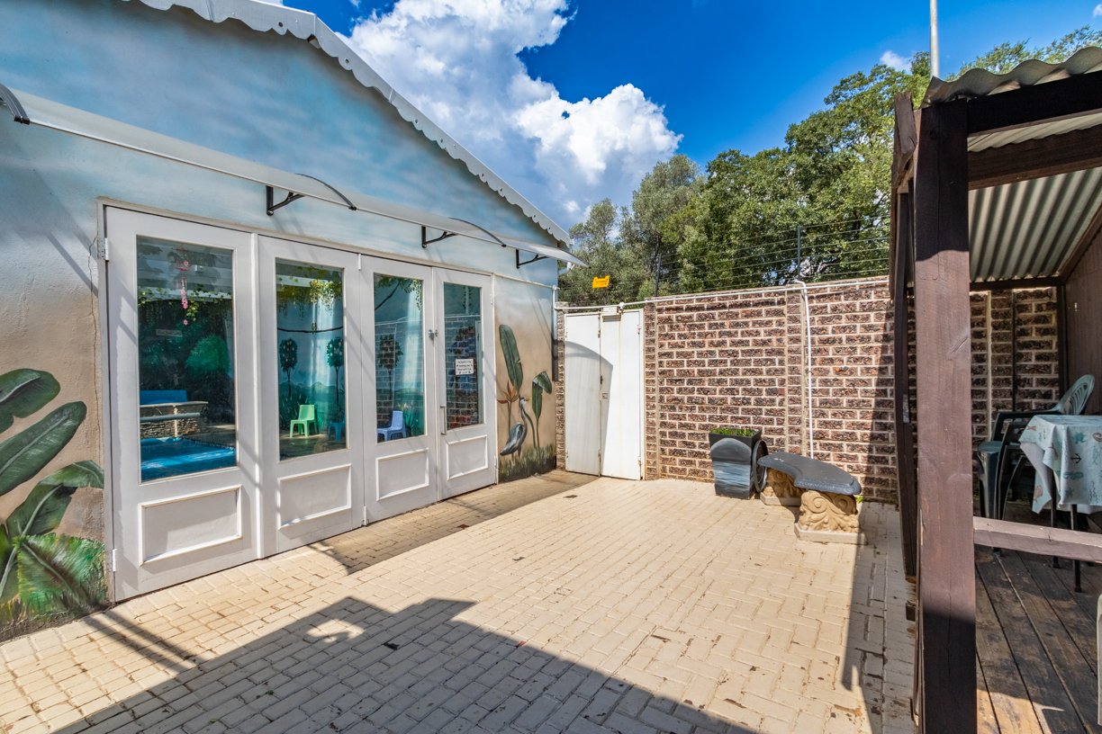 4 Bedroom Property for Sale in Alphen Park Gauteng