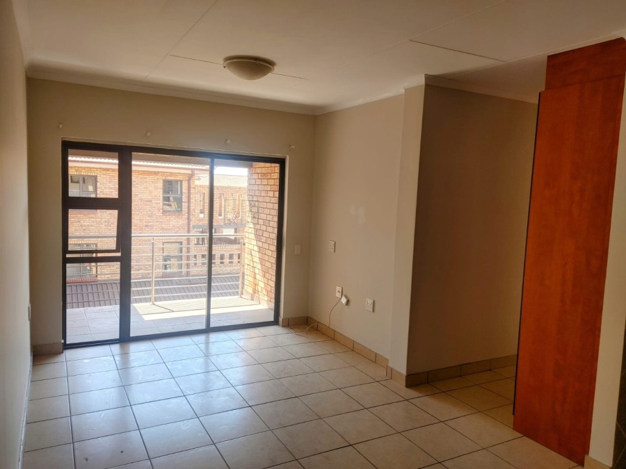 2 Bedroom Property for Sale in Montana Tuine Gauteng