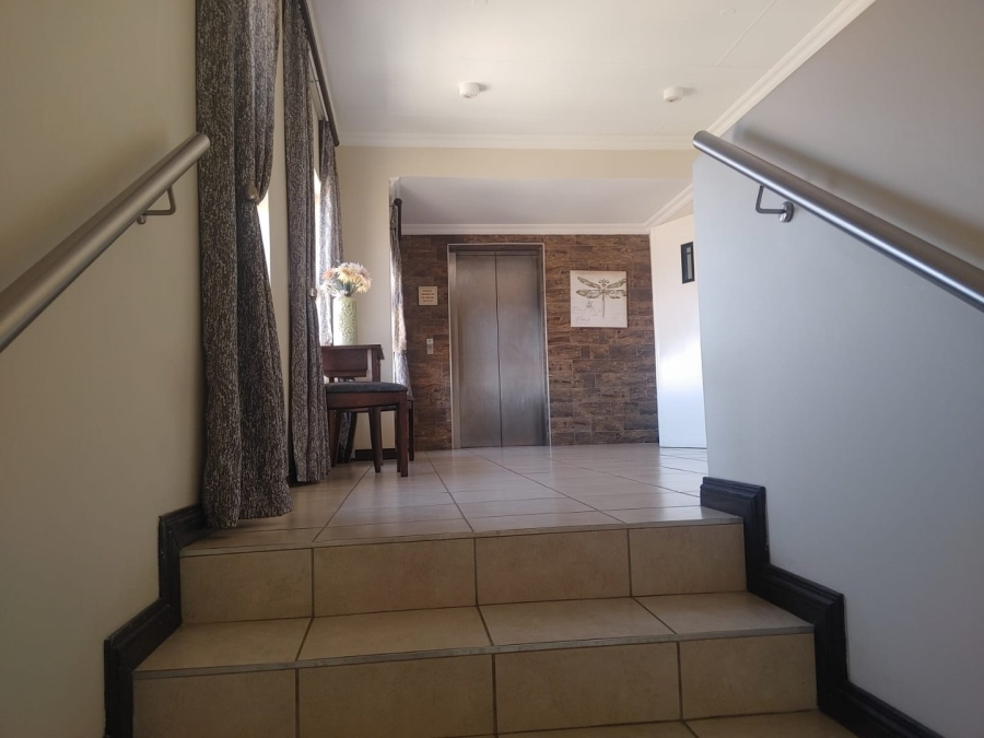 2 Bedroom Property for Sale in Montana Tuine Gauteng