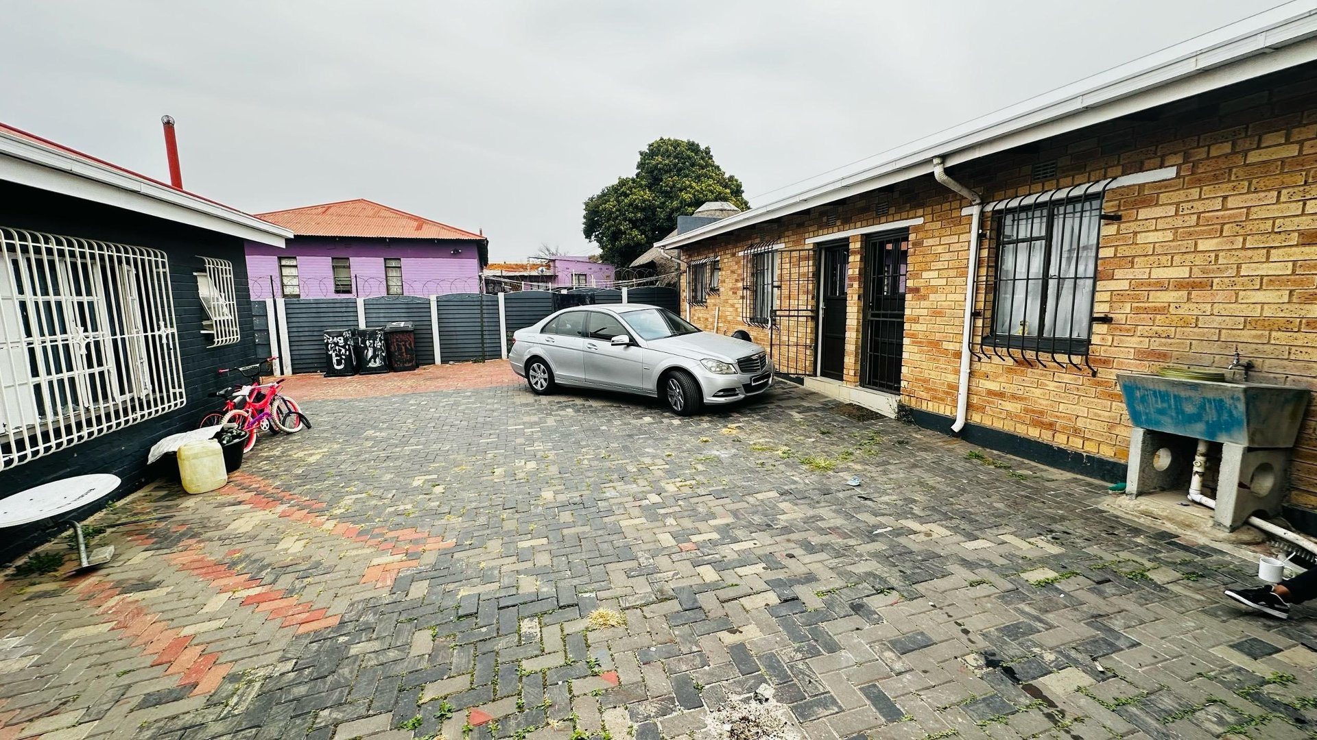 7 Bedroom Property for Sale in South Hills Gauteng