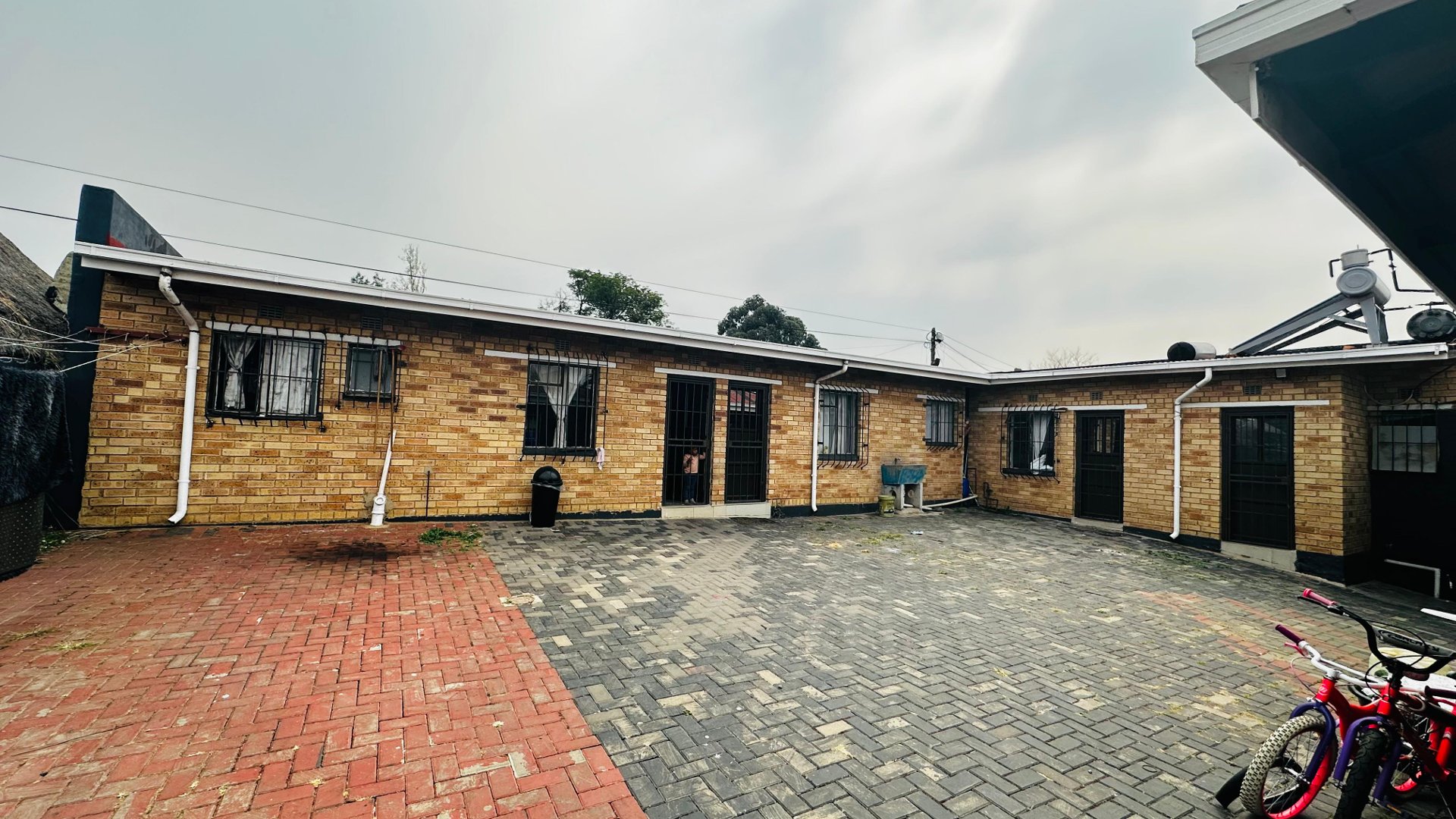 7 Bedroom Property for Sale in South Hills Gauteng