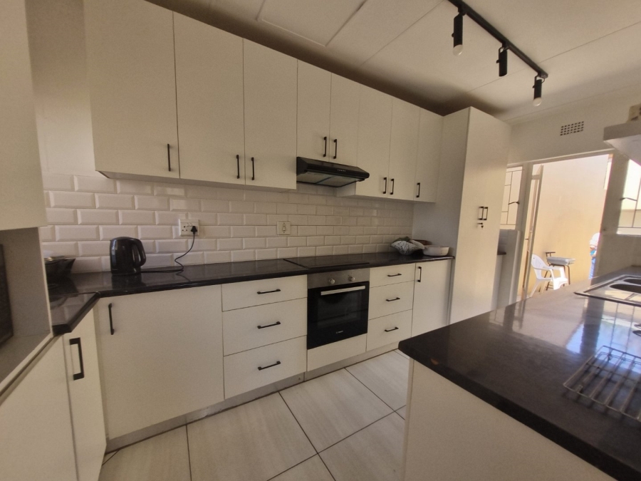 3 Bedroom Property for Sale in Bryanston Gauteng