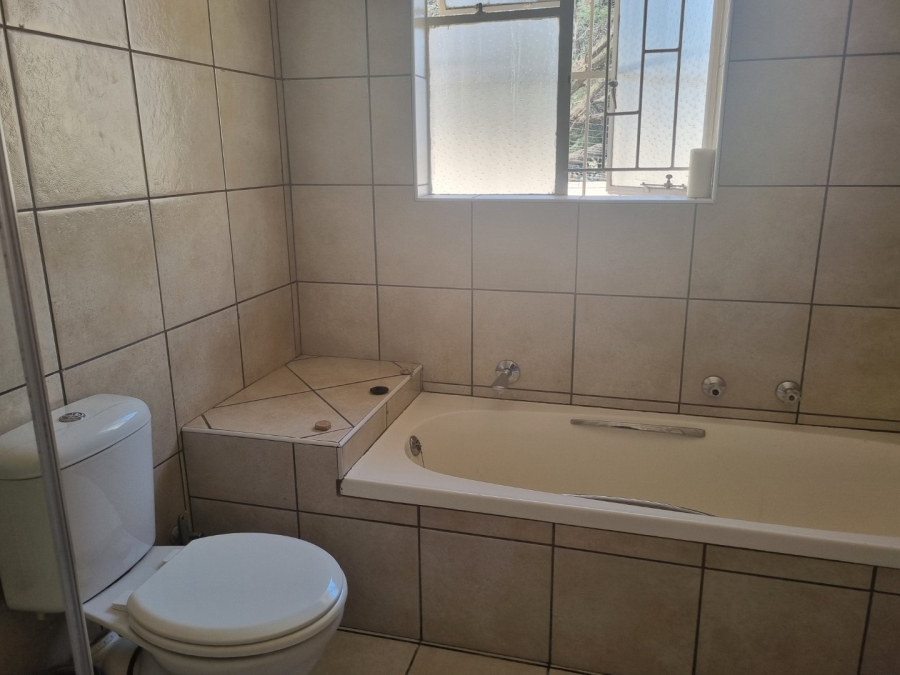 3 Bedroom Property for Sale in Bryanston Gauteng