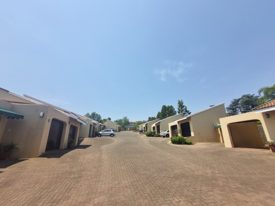 3 Bedroom Property for Sale in Bryanston Gauteng