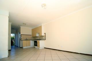  Bedroom Property for Sale in Karenpark Gauteng