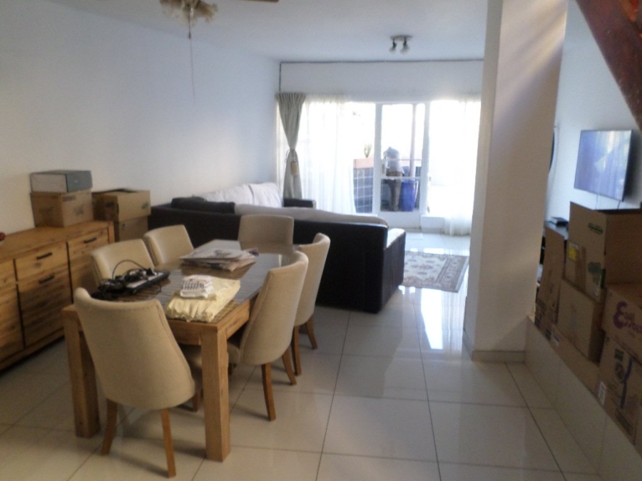 To Let 3 Bedroom Property for Rent in Bassonia Gauteng