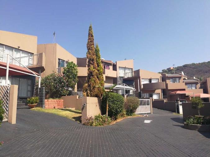 To Let 3 Bedroom Property for Rent in Bassonia Gauteng