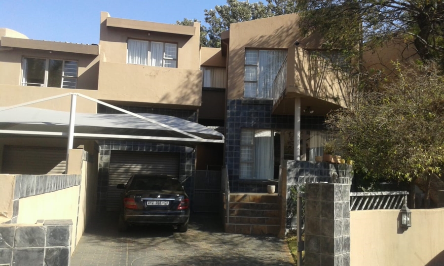 To Let 3 Bedroom Property for Rent in Bassonia Gauteng