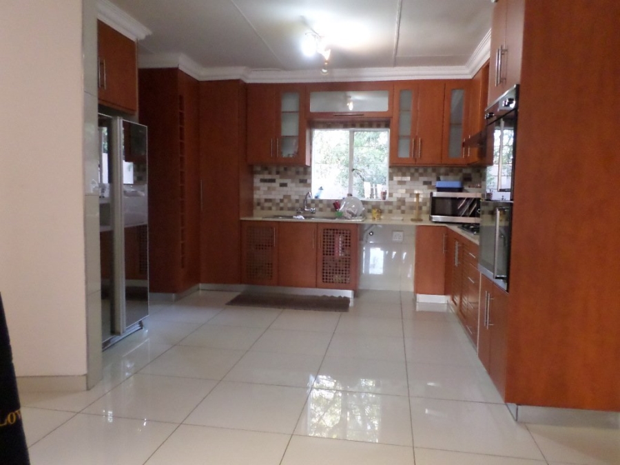 To Let 3 Bedroom Property for Rent in Bassonia Gauteng