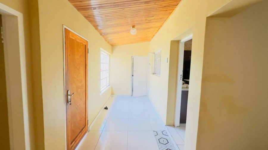 6 Bedroom Property for Sale in Solheim Gauteng