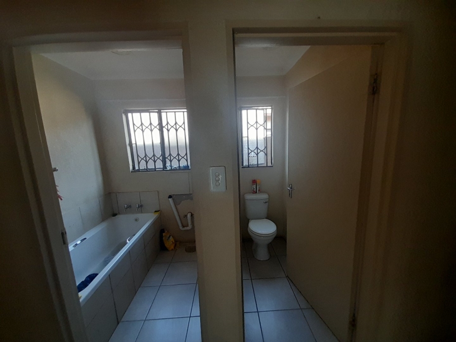 3 Bedroom Property for Sale in Soshanguve VV Gauteng