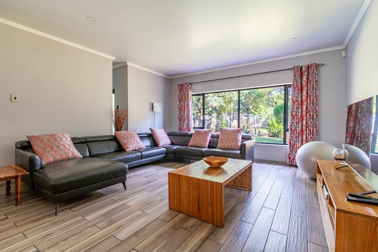 5 Bedroom Property for Sale in Rynfield Gauteng