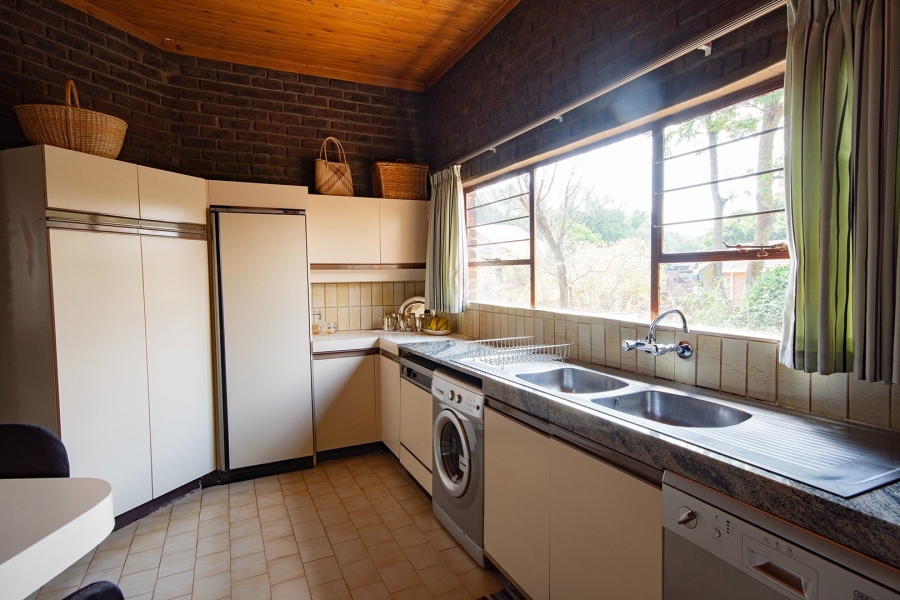 4 Bedroom Property for Sale in Overkruin Gauteng