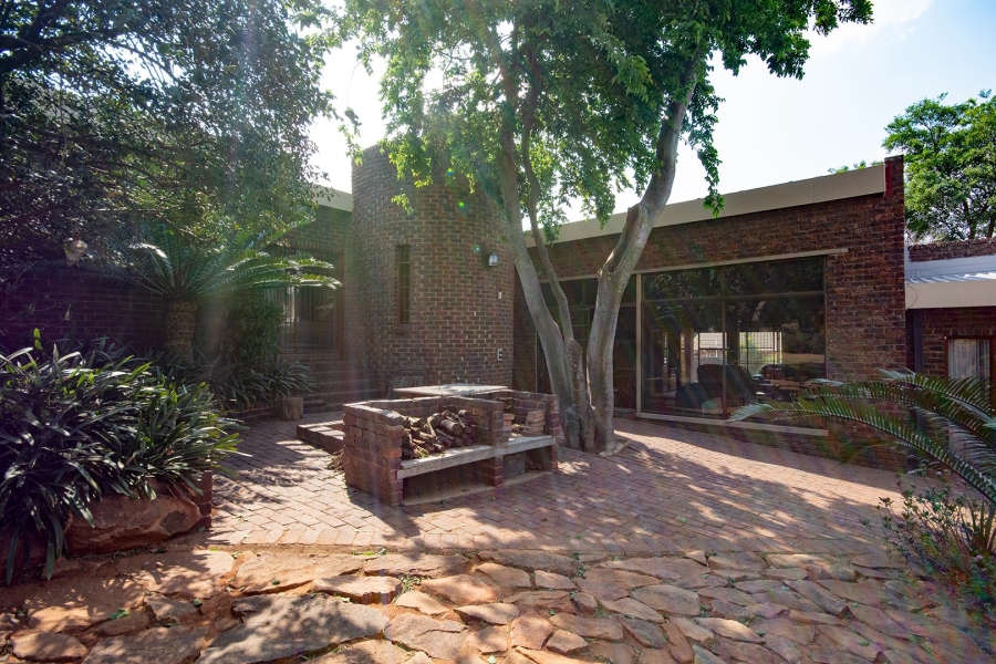 4 Bedroom Property for Sale in Overkruin Gauteng