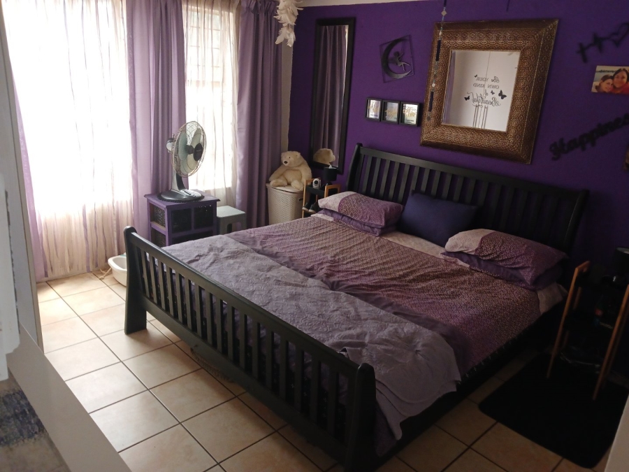 4 Bedroom Property for Sale in Mayberry Park Gauteng