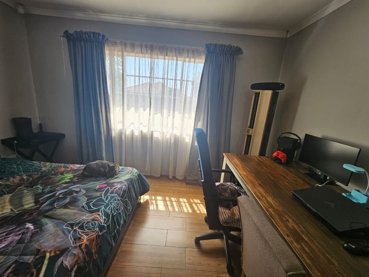 3 Bedroom Property for Sale in Helikonpark Gauteng