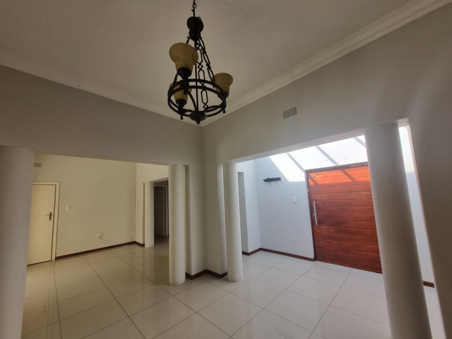 4 Bedroom Property for Sale in Highlands North Gauteng