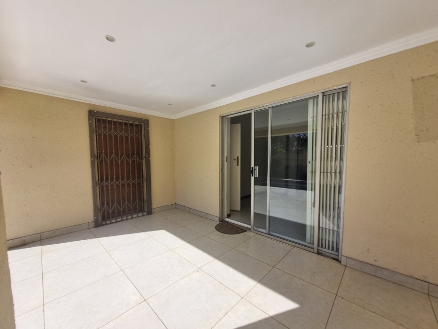 4 Bedroom Property for Sale in Highlands North Gauteng