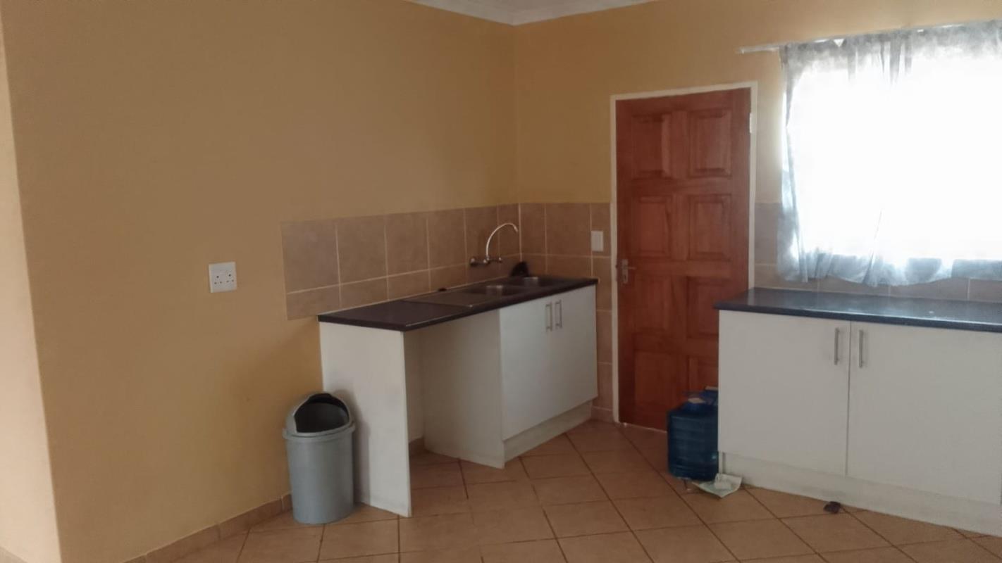 4 Bedroom Property for Sale in Blue Hills Gauteng