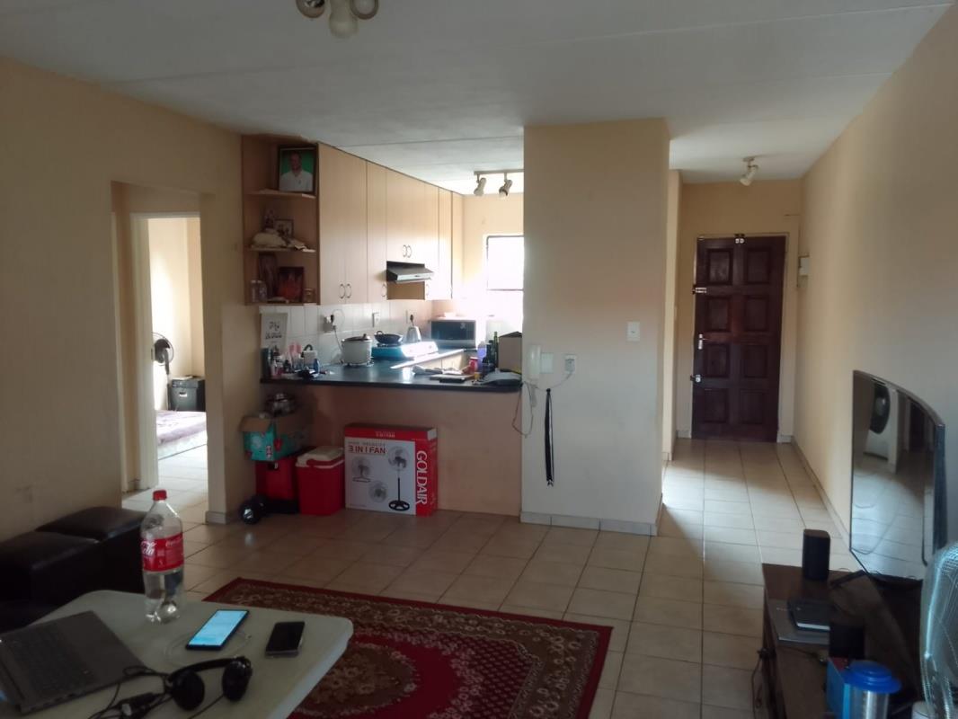 2 Bedroom Property for Sale in Vorna Valley Gauteng