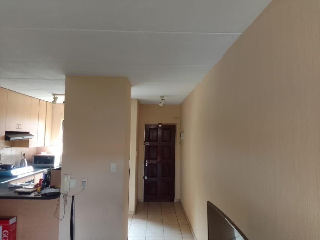 2 Bedroom Property for Sale in Vorna Valley Gauteng