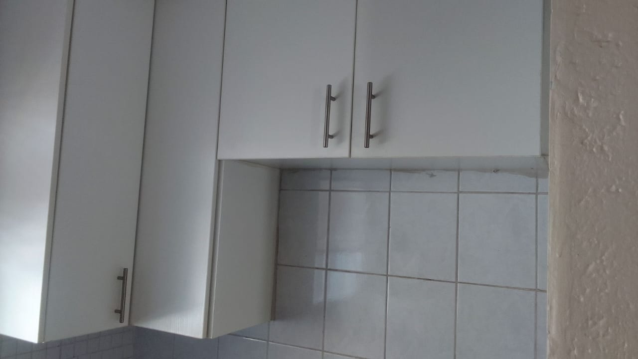 2 Bedroom Property for Sale in Vorna Valley Gauteng